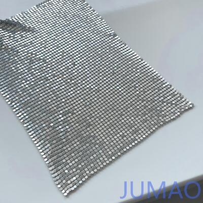 ผ้าม่านเลื่อมโลหะแบบแขวนหรูหราสำหรับกั้นพื้นที่และการตกแต่งภายใน